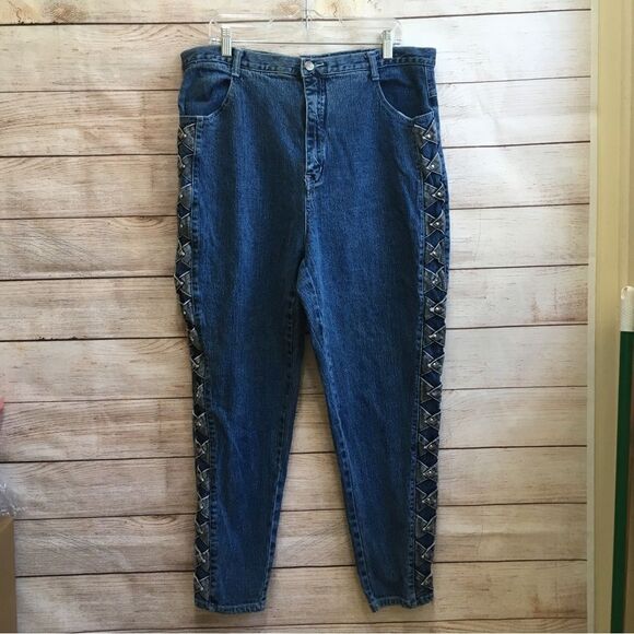 VINTAGE ZANA DI JEANS WITH UNIQUE STUDDED SIDES - Picture 1 of 9